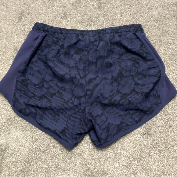 Blue Pattern Under Armour Shorts, S - Picture 7 of 9